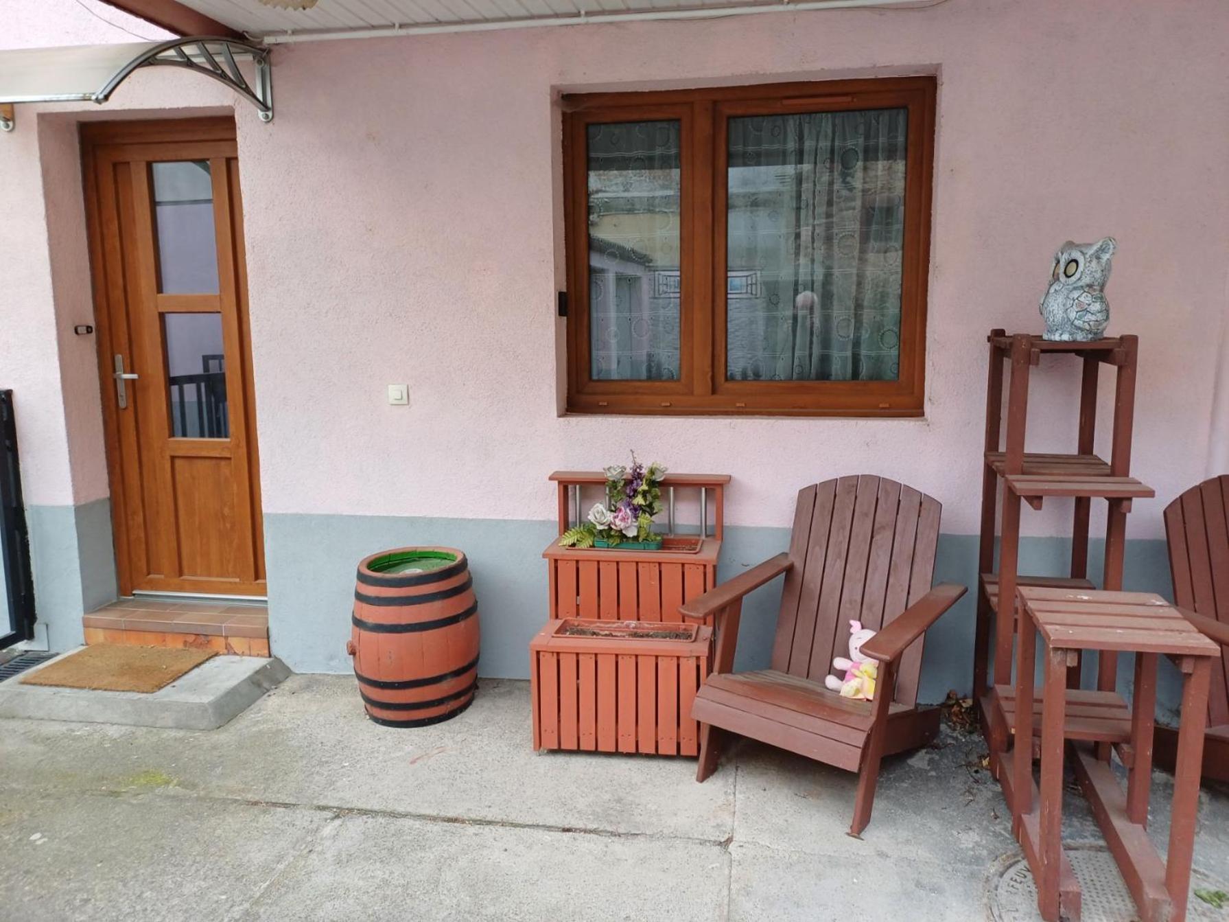 Ferienwohnung Location-Meuble Issenheim Exterior foto